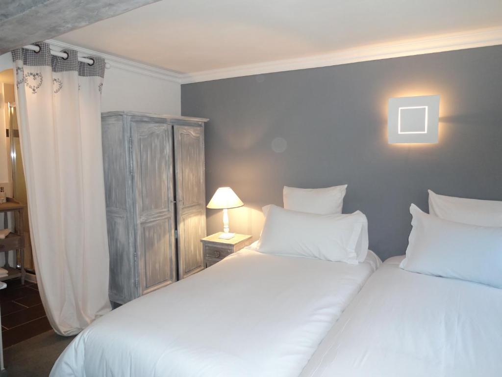 Hotel Le P'Tit Beaumont Habitación foto
